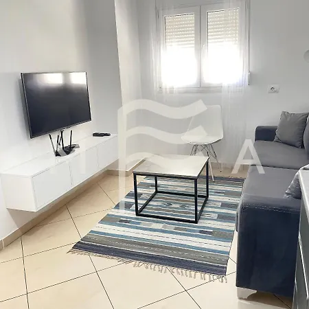 Julia 518 Apartamento